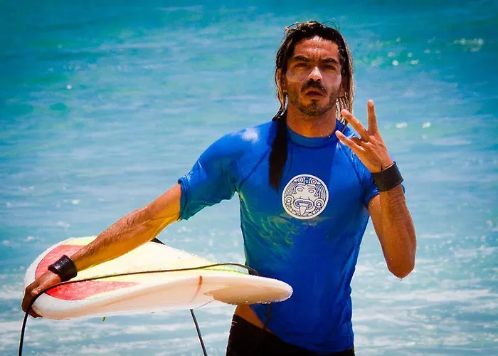Surf Cabo "the Riptide" Hostal *